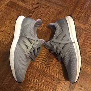 Adidas Gray and White Athletic Shoes with Breathable Mesh
